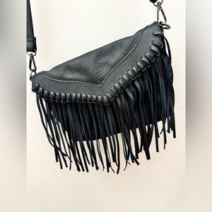 Black Fringe Crossbody Bag Western Faux Leather Shoulder Purse Adjustable Strap